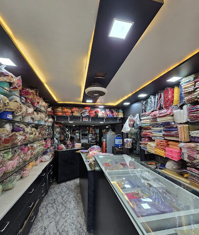 Navinya Veshbhusha & Fetewale - costume on rent