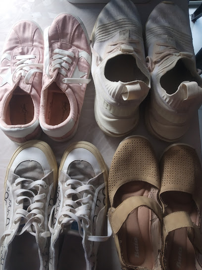 Refresh Laundry and home deep cleaning