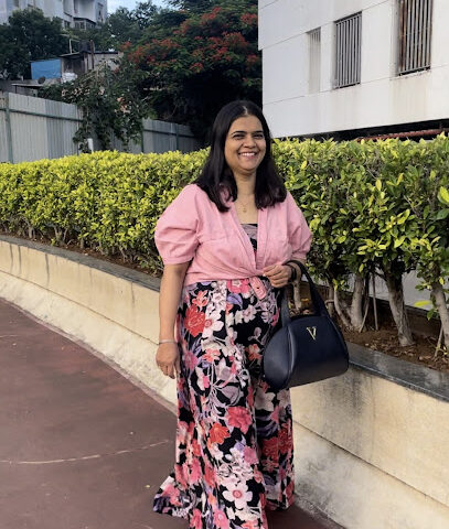 Srushti Makeup studio, Academy & salon