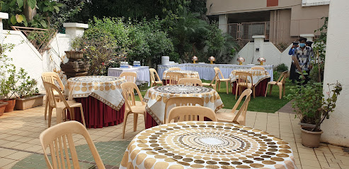 Supreme Caterers And Mangal Kendra